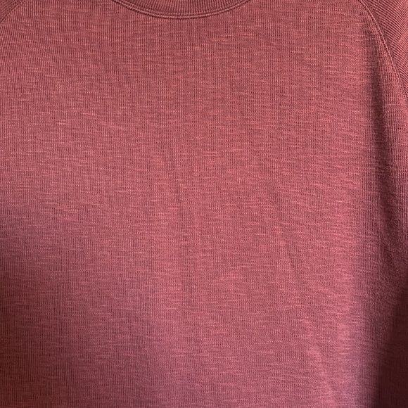 Banana Republic men’s maroon lightweight tight knit sweater size large - Picture 3 of 9